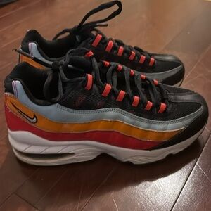 Boys Nike Airmax 95